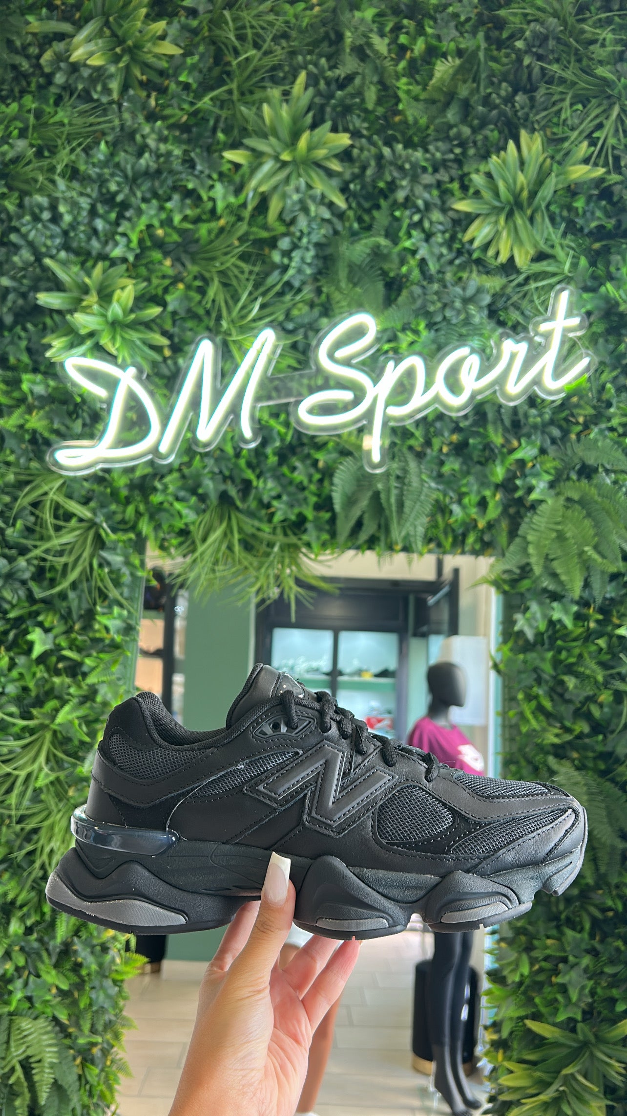 New Balance 9060