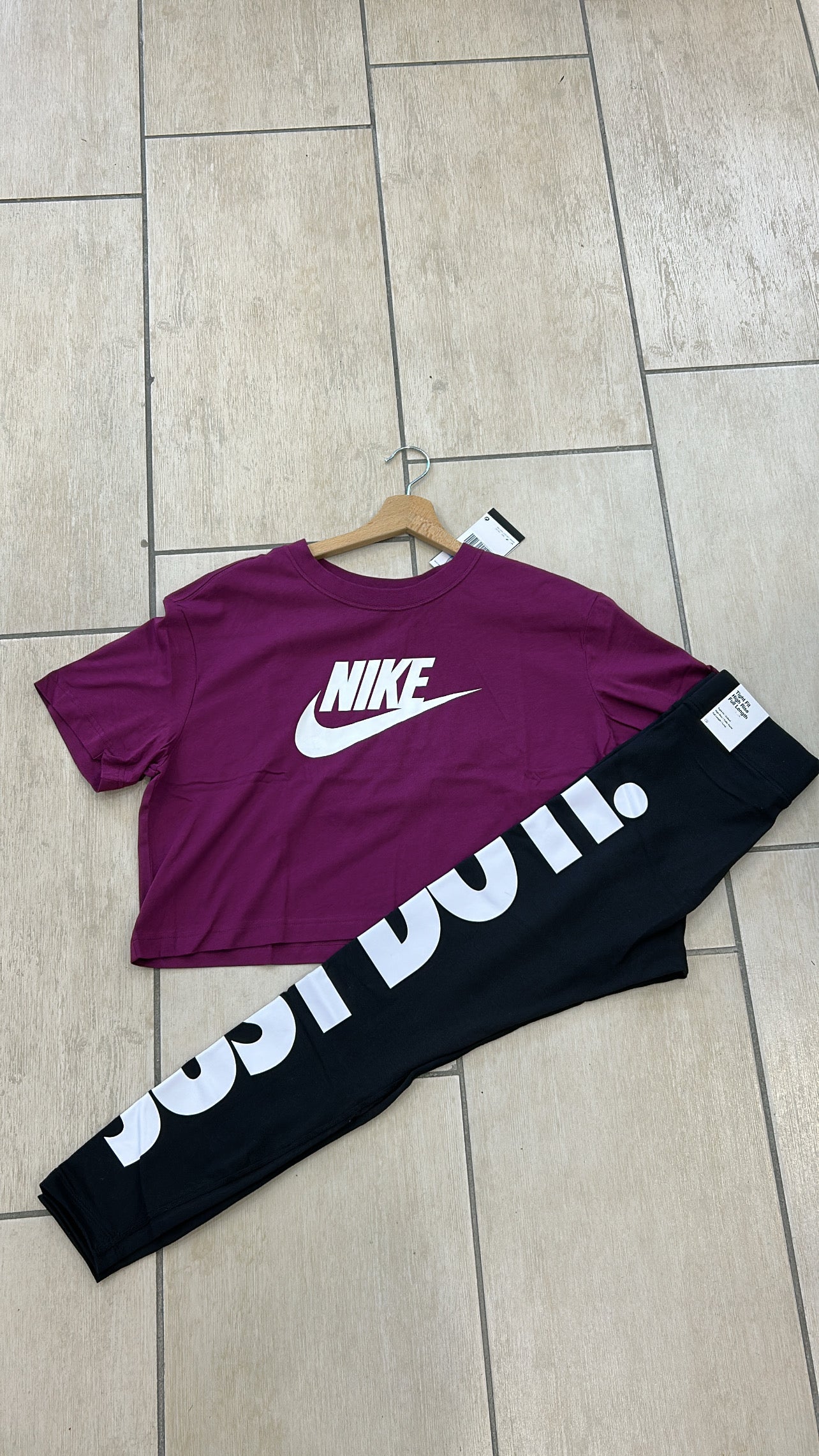 Completo Nike