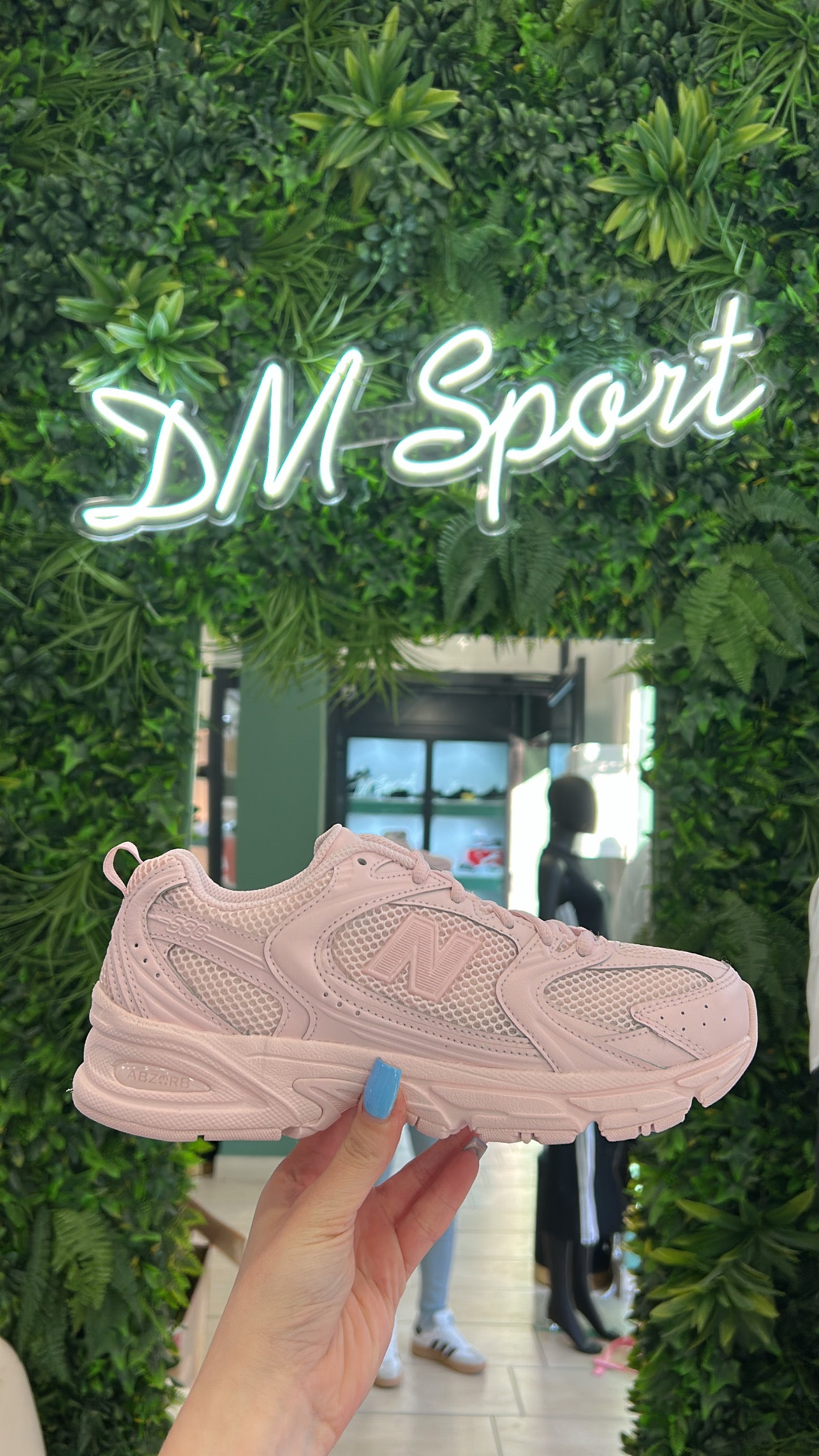 New Balance 530
