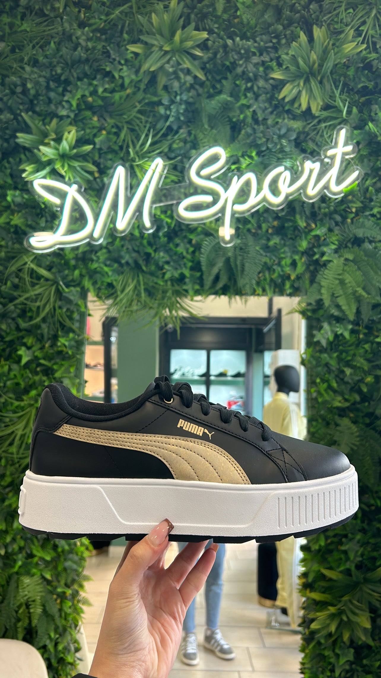 Puma Karmen
