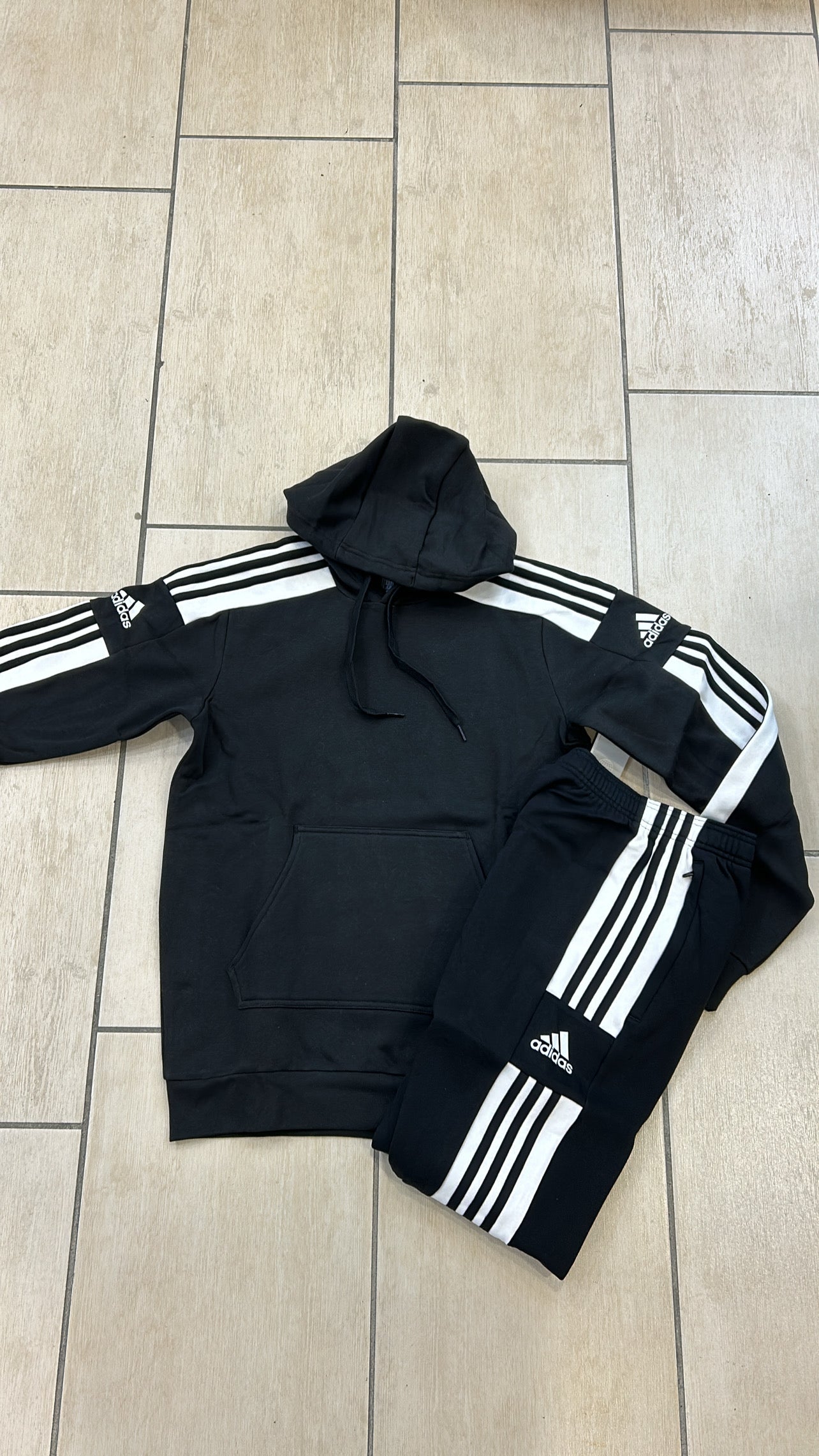 Tuta Adidas Felpata