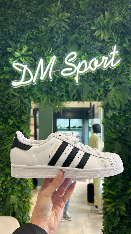 Adidas Superstar