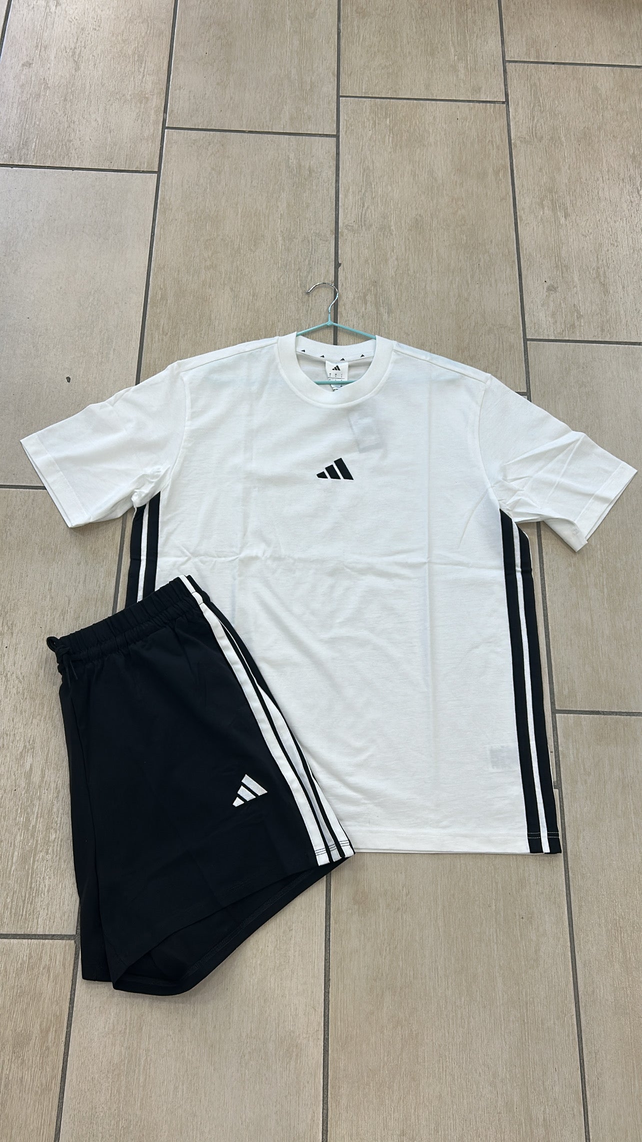 Completo Adidas