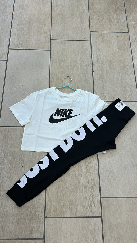 Completo Nike
