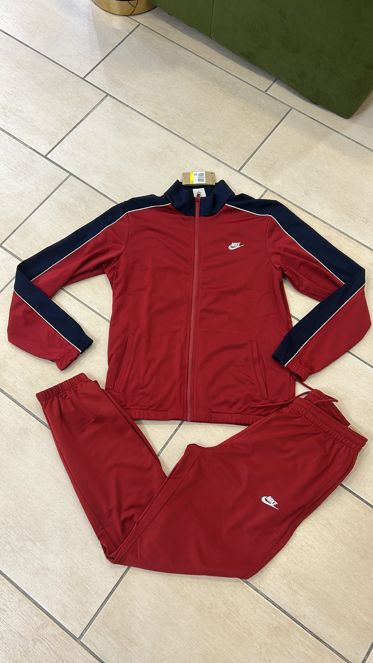 Tuta Nike Acetata