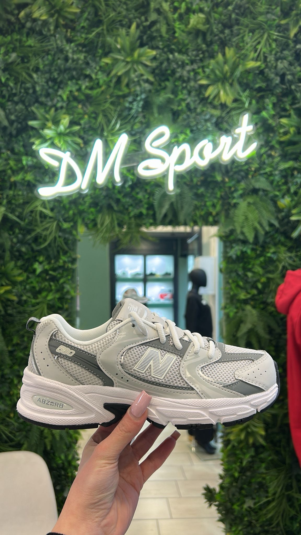 New Balance 530